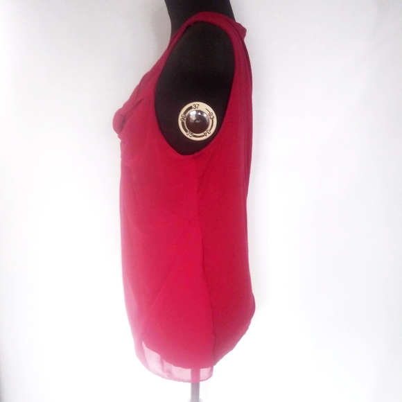 Dark red, sleeveless blouse. - Picture 2 of 5